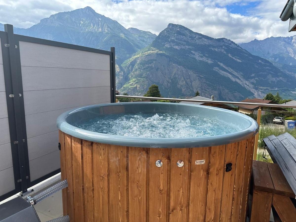 Chambres D'Hotes Les Louettes A Sapinhaut Canton Du Valais Saxon Zewnętrze zdjęcie